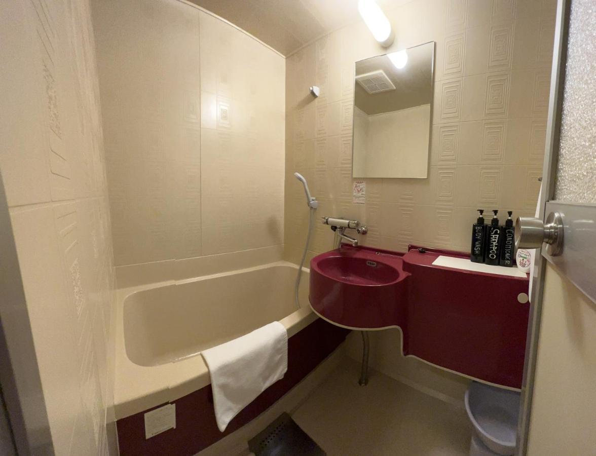 Chalet Banff - 6 Bedroom 6 Bathroom Ski Lodge Нисеко Екстериор снимка