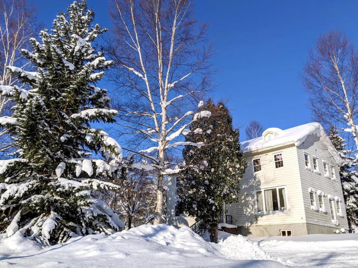 Chalet Banff - 6 Bedroom 6 Bathroom Ski Lodge Нисеко Екстериор снимка